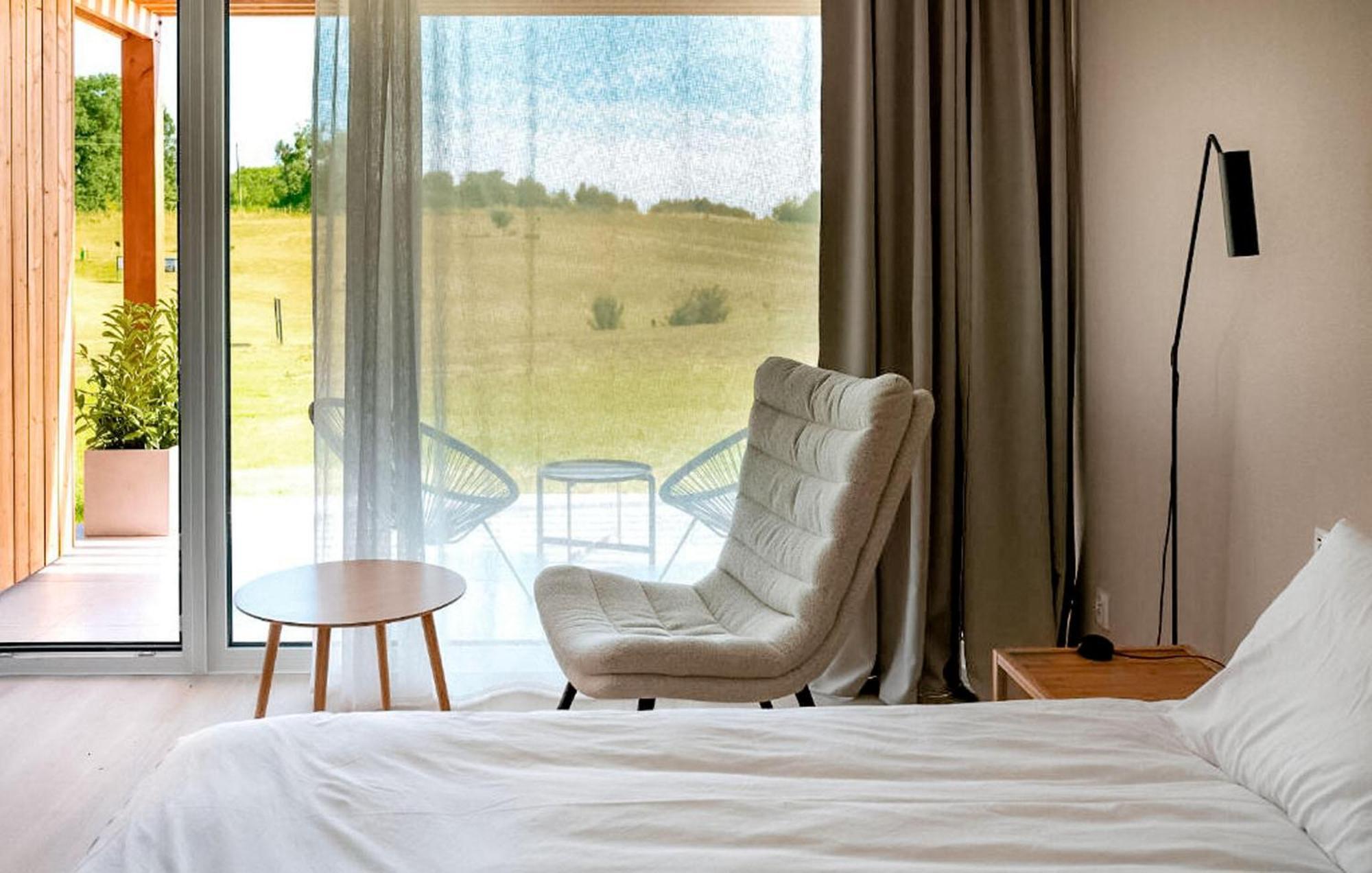 1 Bedroom Awesome Apartment In Binowo Buitenkant foto